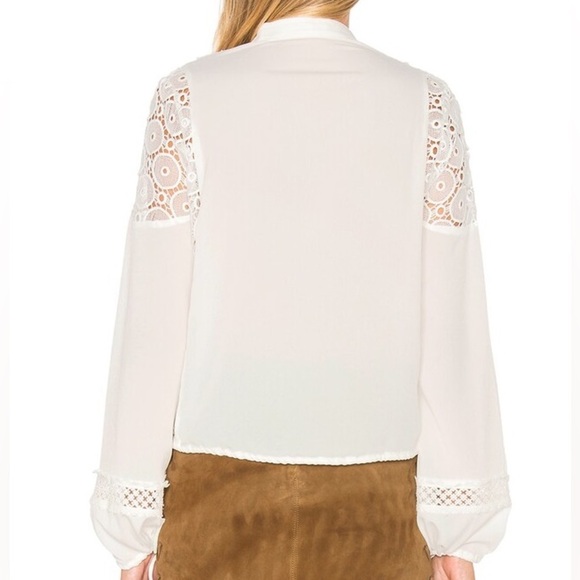 Tularosa Revolve Farrah Blouse Long Flare Sleeve Crochet Lace Ivory Size XS - Picture 16 of 16